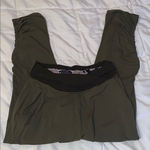 Lululemon olive green cropped workouts leggings